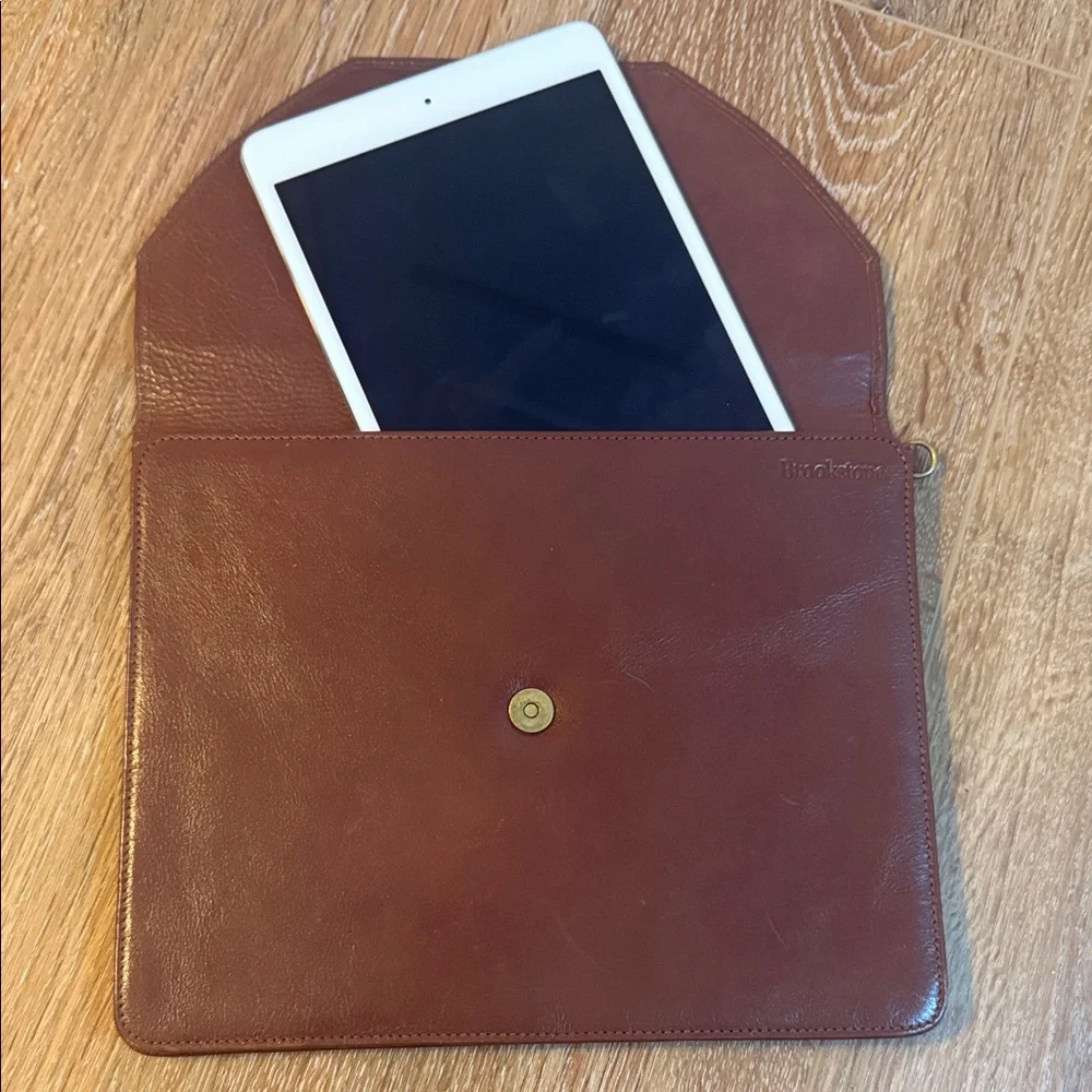 3/$20 Brookstone Brown Leather Tablet Sleeve with Magnetic Flap Electronics IPad